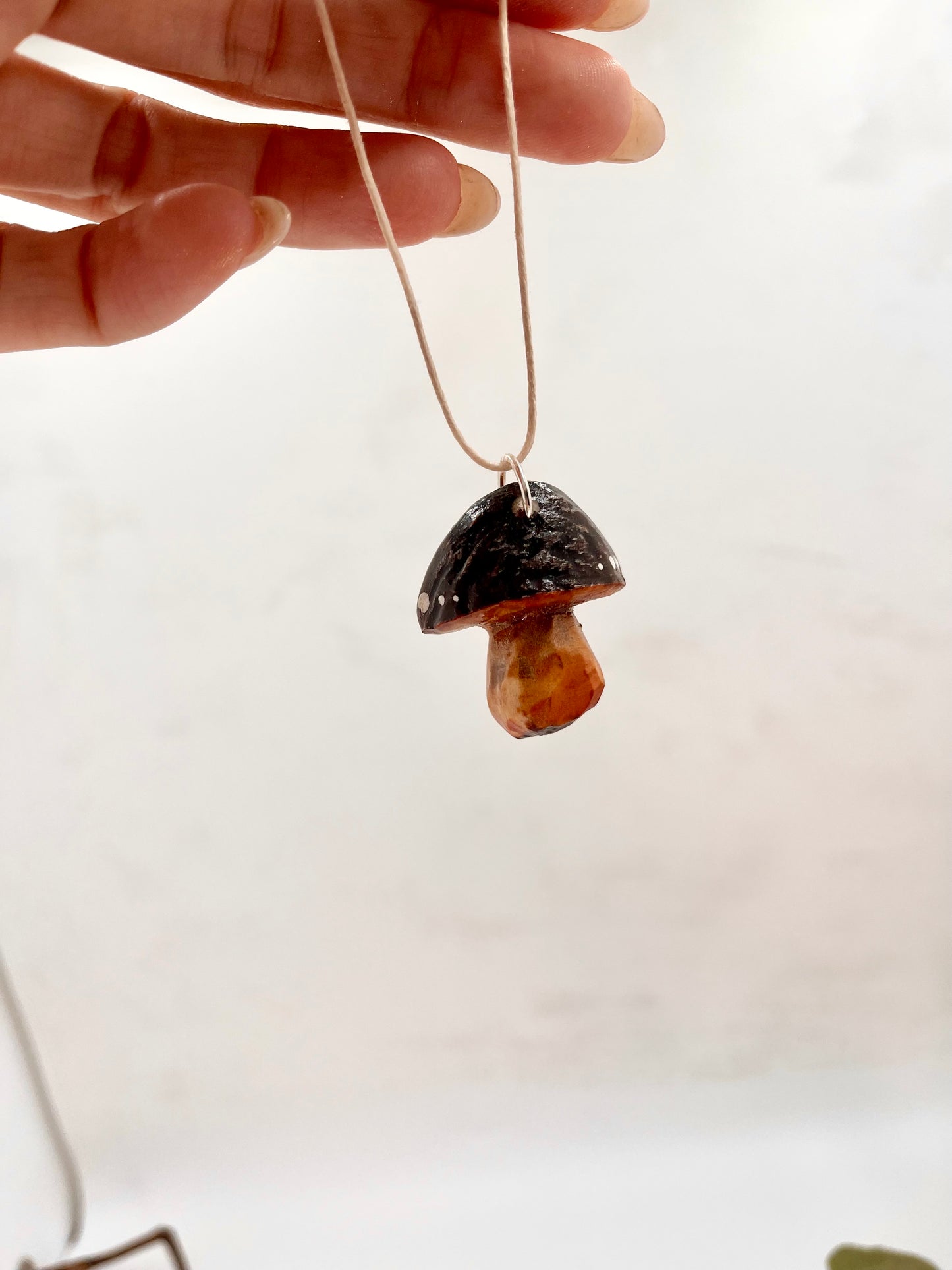 Ketten-Anhänger: Glückspilz "Amanita" weiß